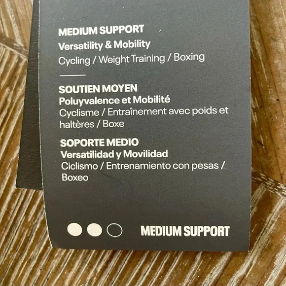 NWT Under Armour Women's Alter Ego HeatGear Compression Sports Bra Large - Picture 8 of 8